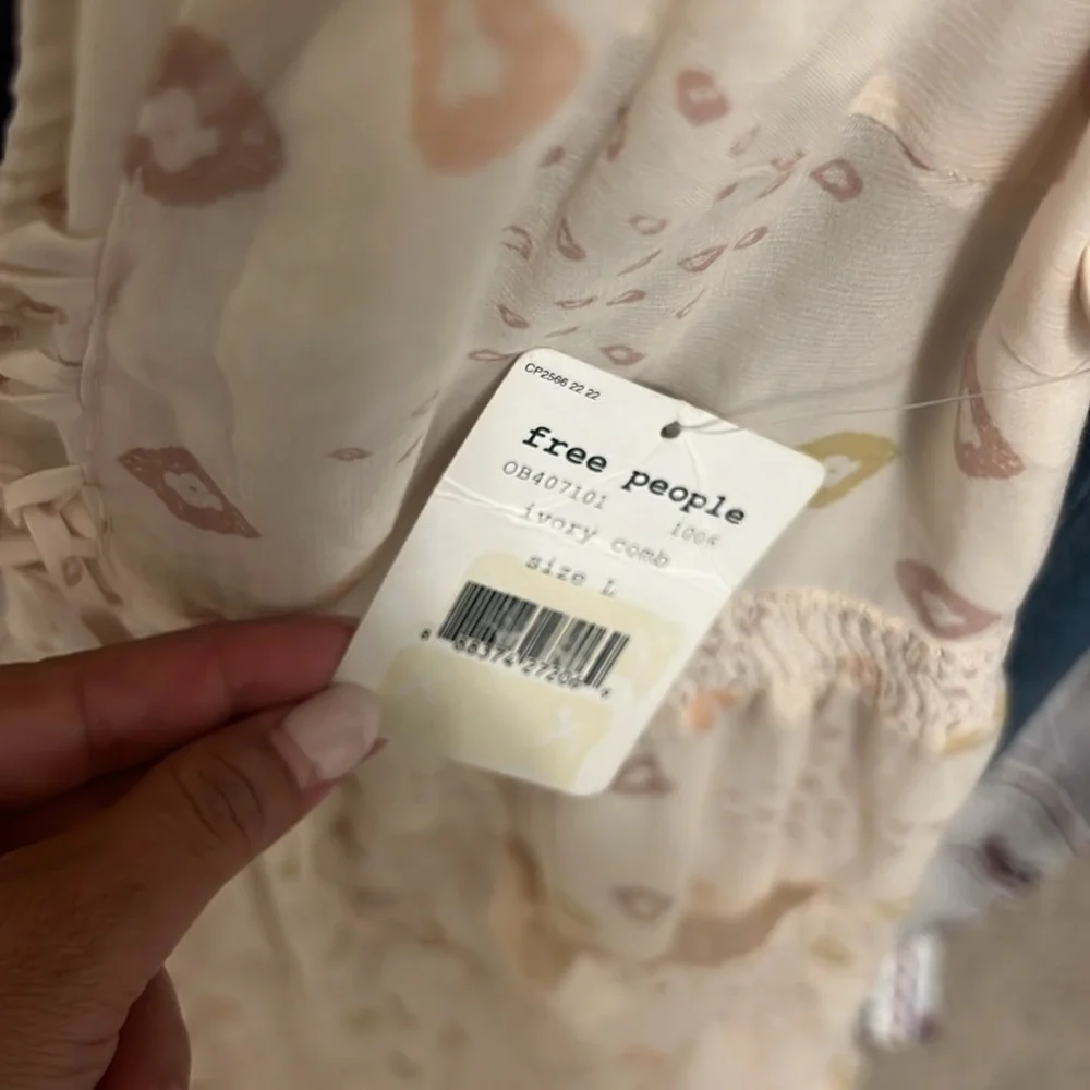 NWT $129. Free People Pocketful Of Wildflowers